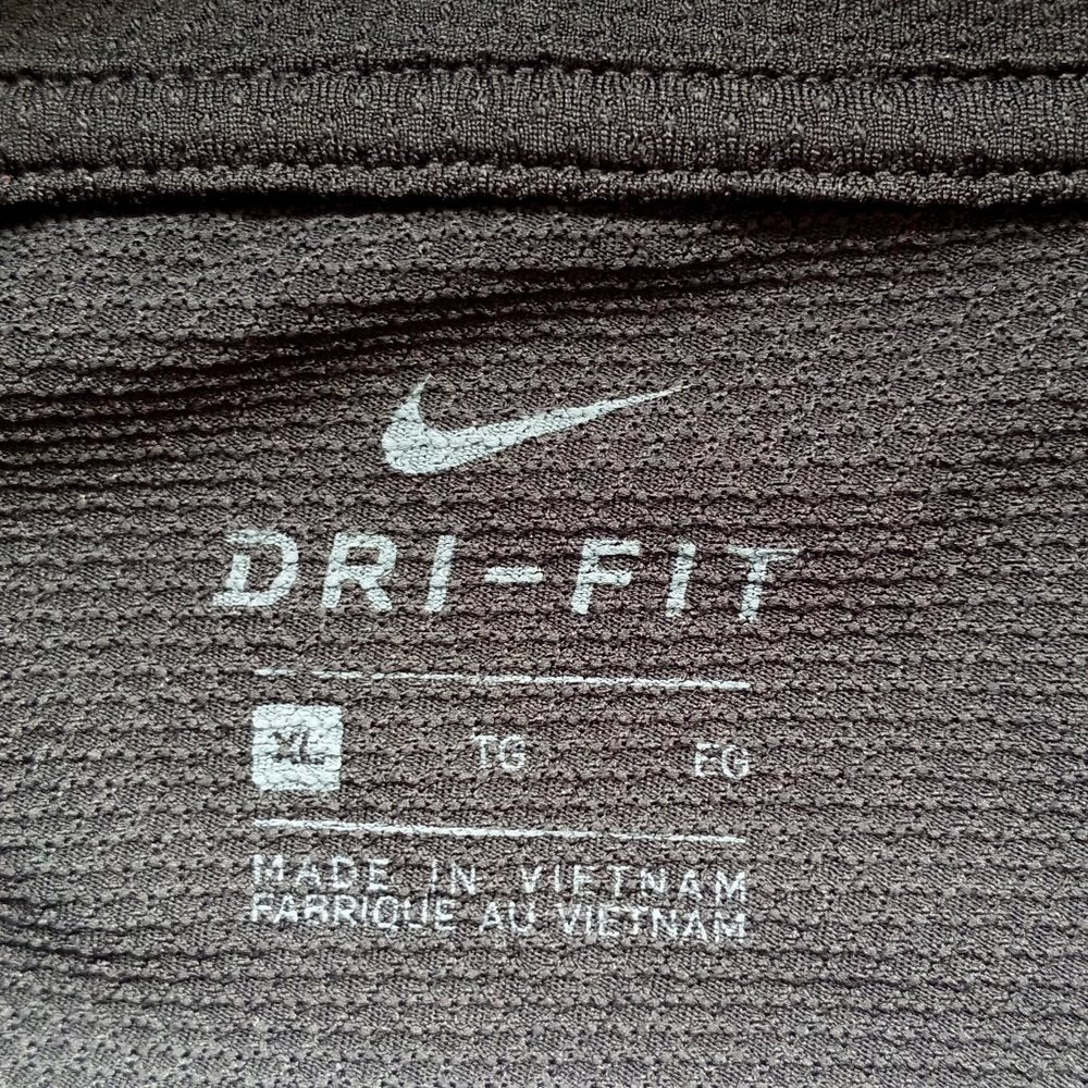 NIKE Drifit T-Shirt Johnny Damon Edition NWT Size XL Black Performance Apparel - Picture 8 of 8